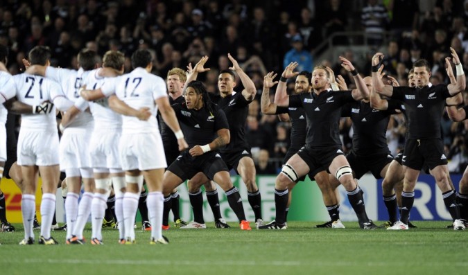 177995-france-players-look-on-as-new-zealand-all-blacks-kahui-perform-the-hak
